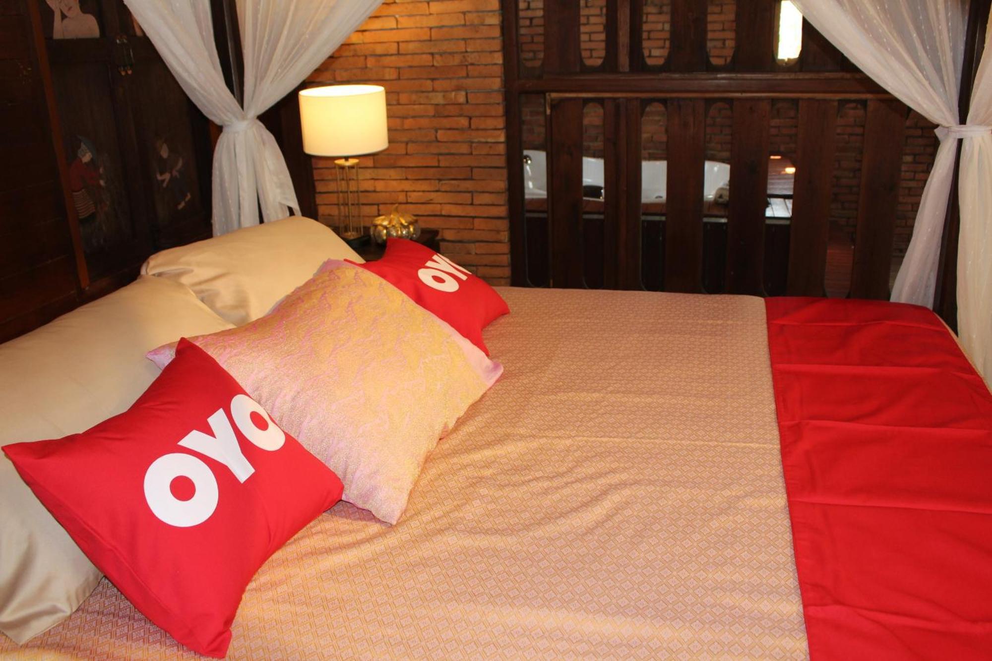Capital O 75421 Baan Singkham Boutique Resort Чіангмай Екстер'єр фото